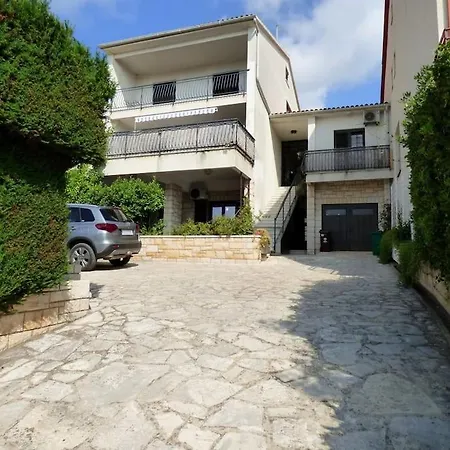 Near The Sea And Port Of Marina Veruda Apartment Pula